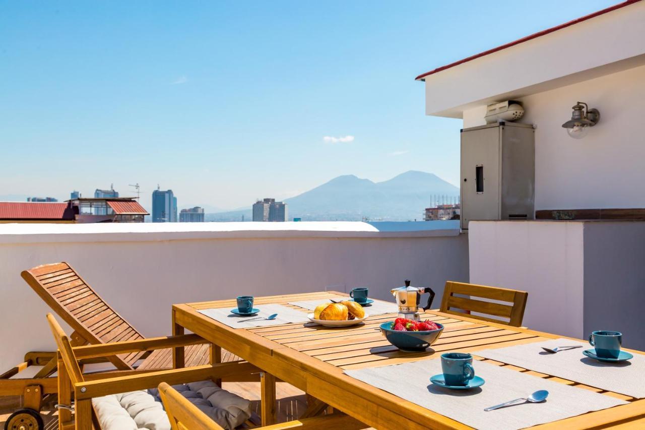Viewsuvio Terrace At Historical Center By Napoliapartments Exterior foto